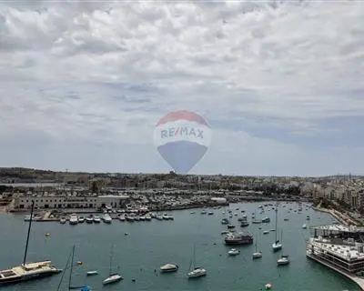 2 bedroom Penthouse to rent in Sliema