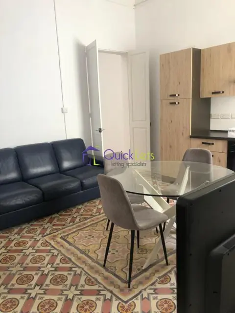 2 bedroom Townhouse to rent in St. Julians