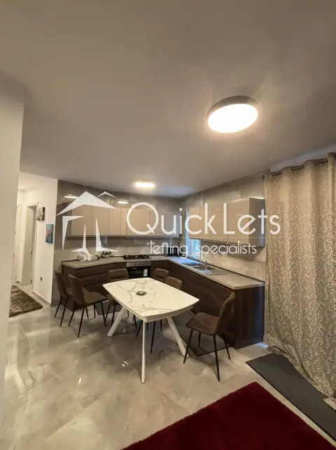 3 bedroom Maisonette to rent in Gzira