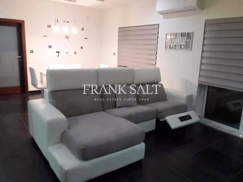 Santa Venera, Furnished Apartment
