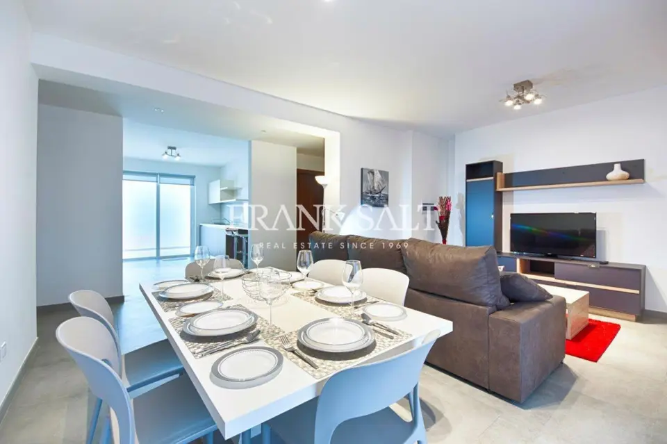 Swieqi, Furnished Maisonette