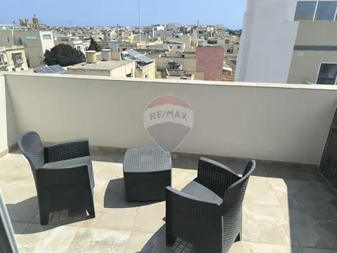 1 bedroom Penthouse to rent in Zejtun