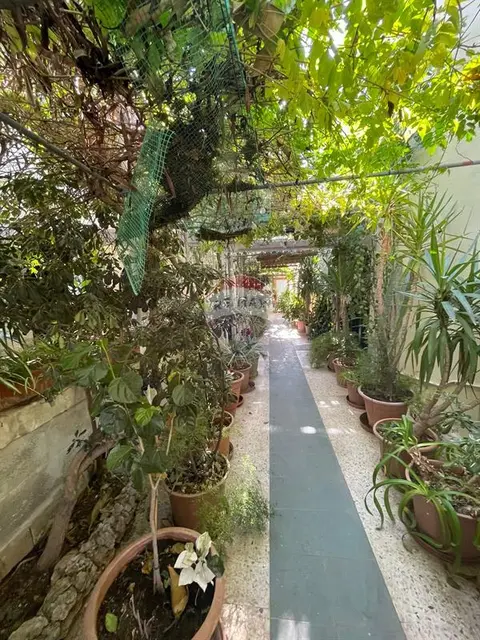 7 bedroom Villa Semi-detached for sale in San Gwann