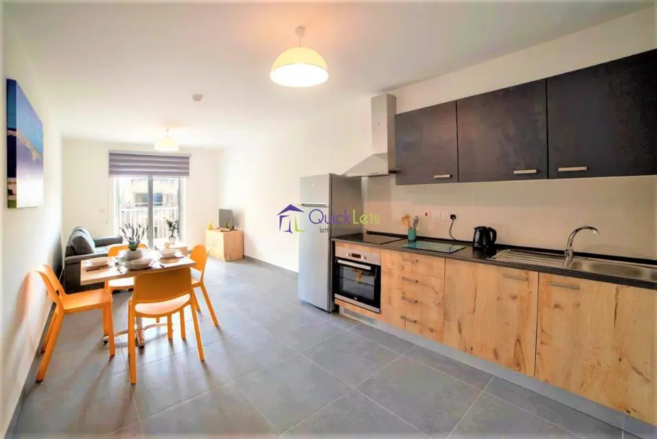 1 bedroom Penthouse to rent in Gzira