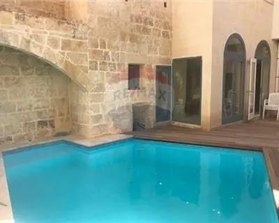 3 bedroom House of Character to rent in Birkirkara