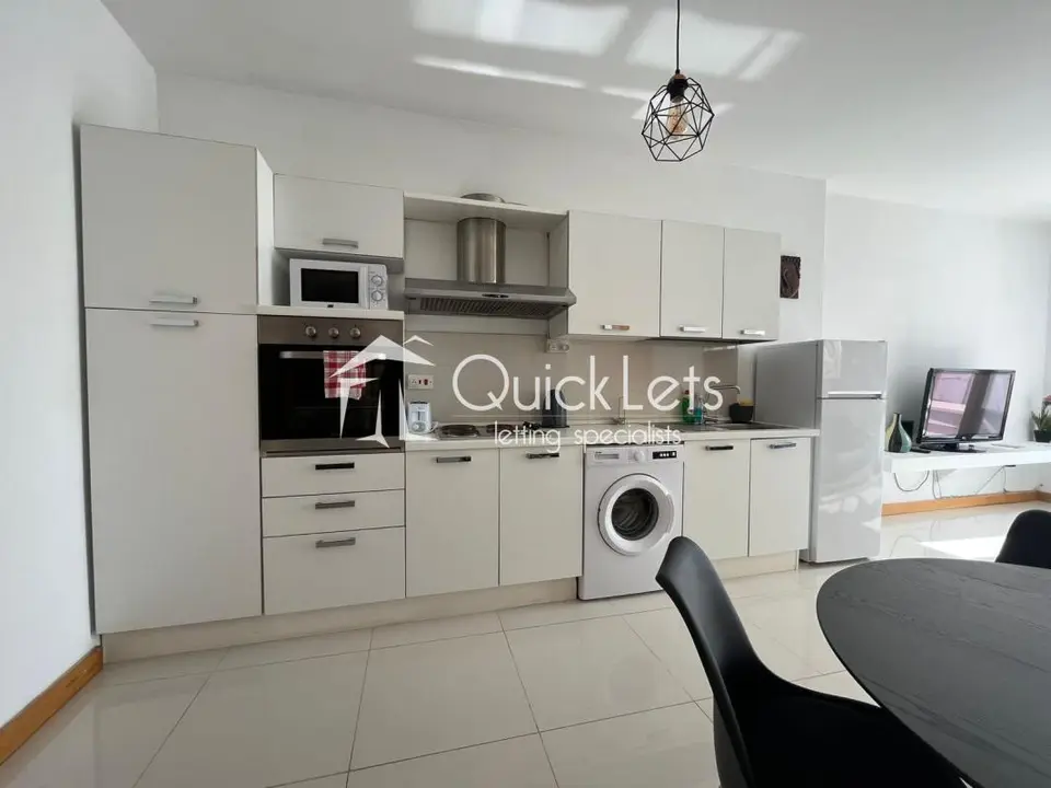 1 bedroom Penthouse to rent in Sliema
