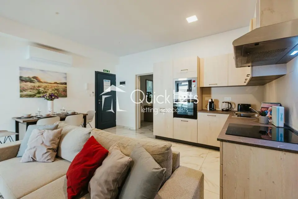 2 bedroom Apartment to rent in Sliema