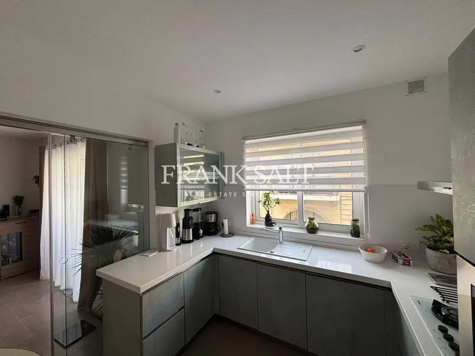 Fgura, Furnished Apartment