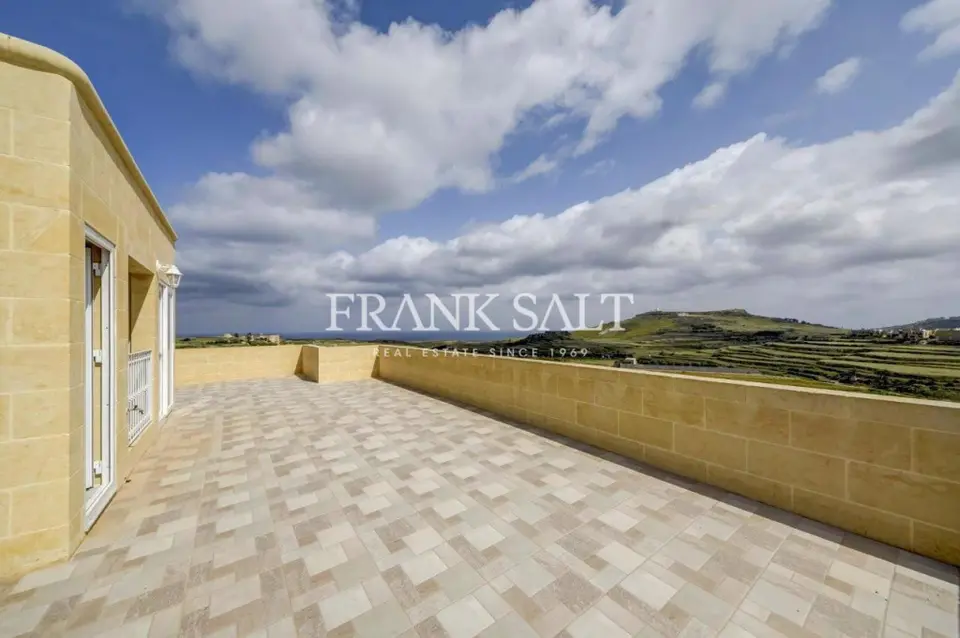 Gharb, Finished Villa