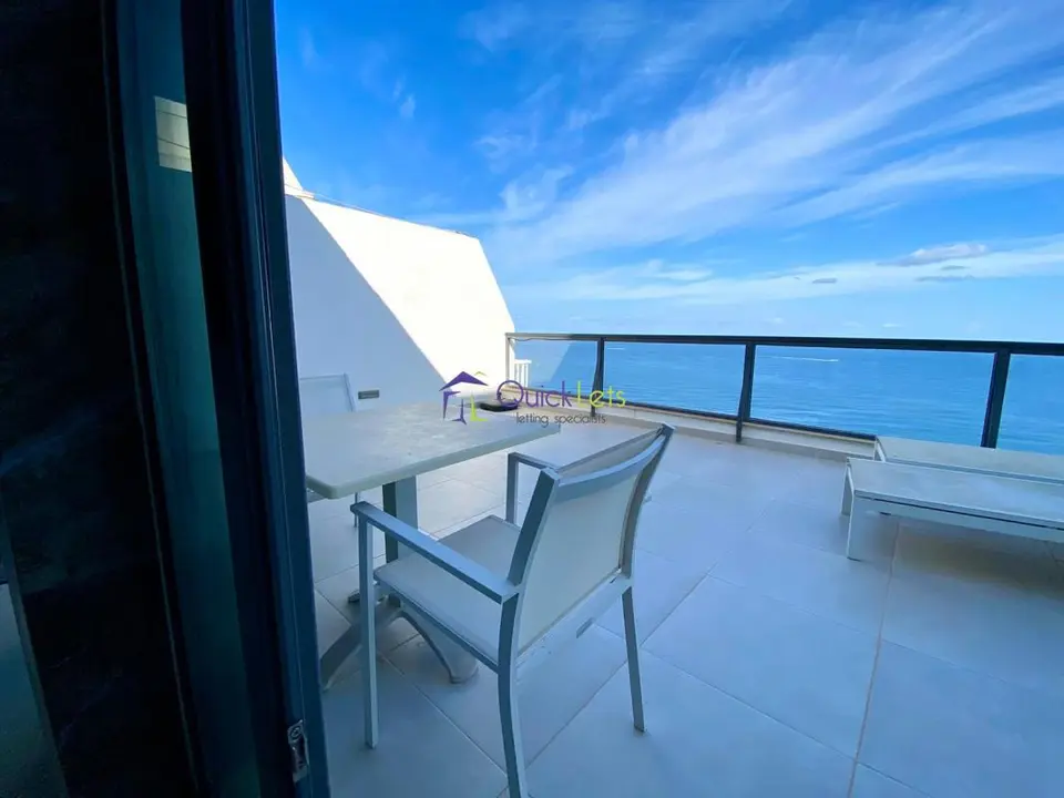 2 bedroom Penthouse to rent in Sliema