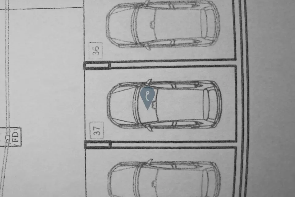Garage/Parking Space for sale in Luqa