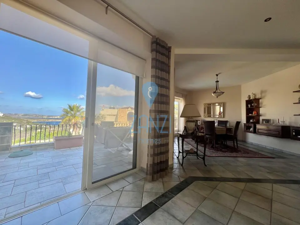 7 bedroom Bungalow for sale in Mellieha