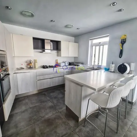 2 bedroom Penthouse to rent in Zebbug
