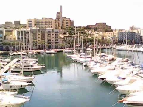 3 bedroom Apartment to rent in Ta' Xbiex