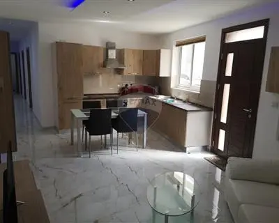 2 bedroom Maisonette to rent in Qawra