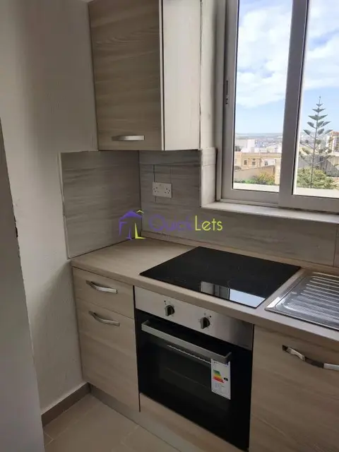 1 bedroom Studio Apartment to rent in Paola