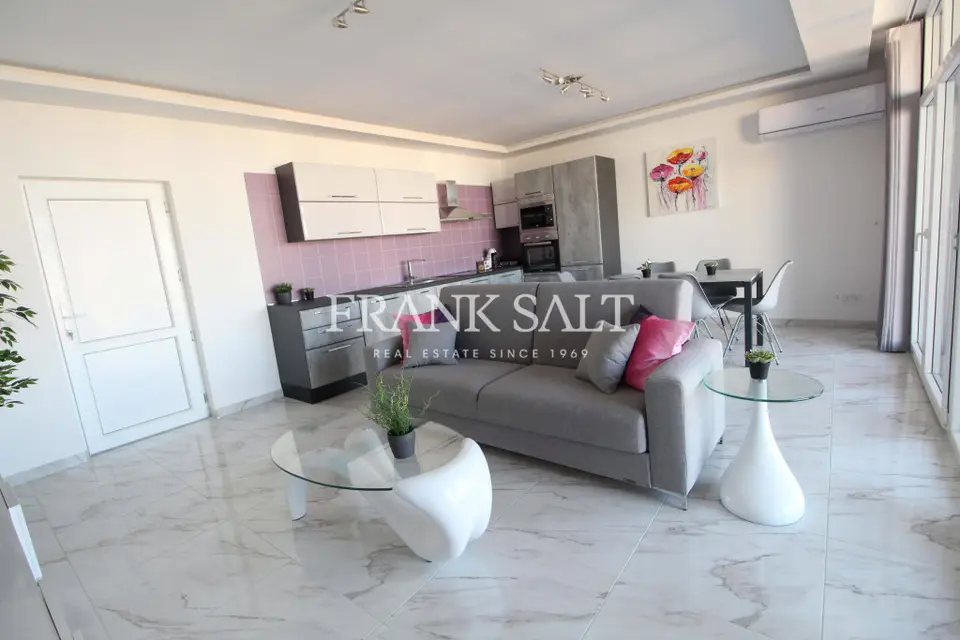 Pembroke, Furnished Apartment