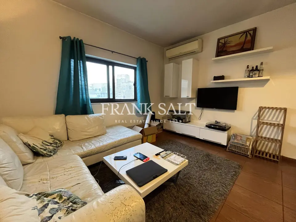 Msida, Furnished Apartment