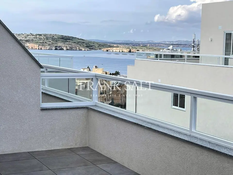 Qawra Furnished Penthouse