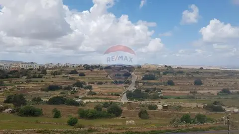 3 bedroom Apartment to rent in Gharghur