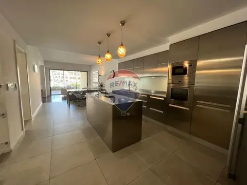 2 bedroom Apartment to rent in St Julian's