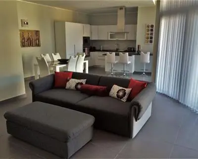 2 bedroom Apartment to rent in St Julian's