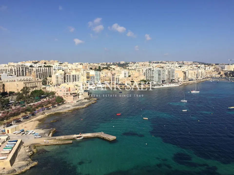 Sliema, Penthouse
