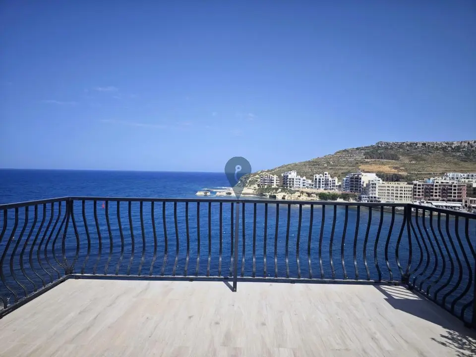 3 bedroom Duplex Penthouse for sale in Gozo - Marsalforn