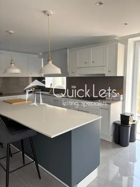 3 bedroom Apartment to rent in Sliema