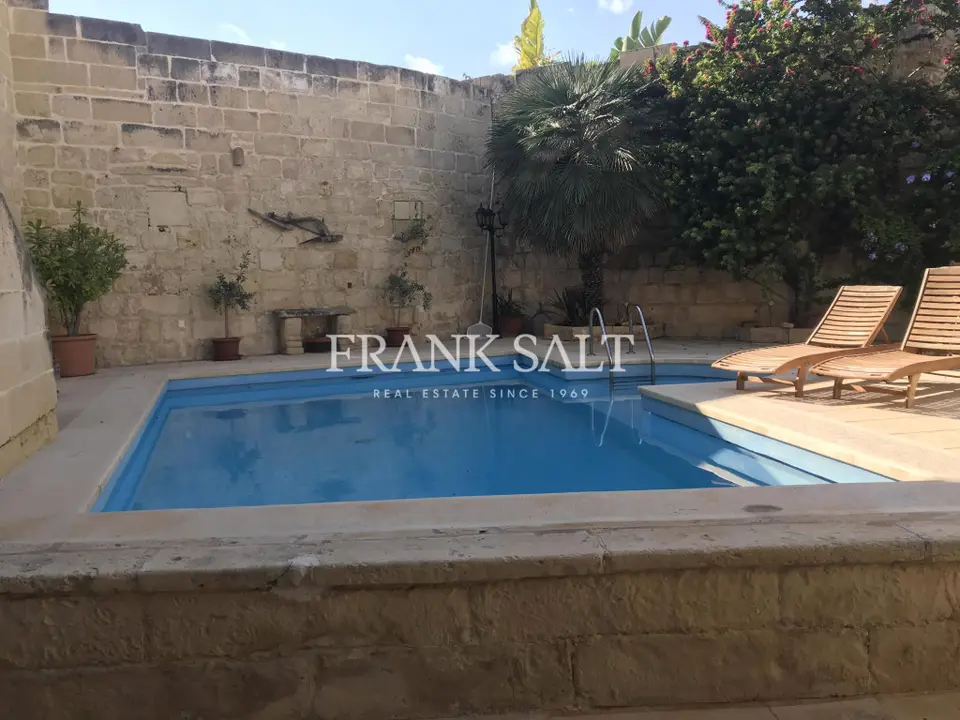 Attard, Converted House of Character