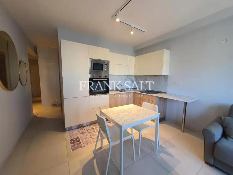 1 bedroom Apartment to rent in Ta' Xbiex