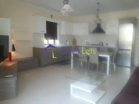 3 bedroom Apartment to rent in Marsaxlokk