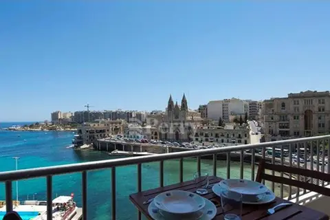 3 Bedroom Apartment For Sale in St Julian's