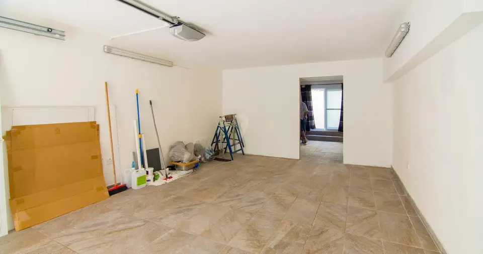 Garages / Garage Space for sale in St. Julians