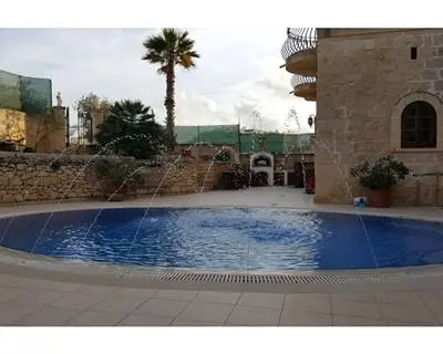 3 bedroom Farmhouse to rent in Gharghur