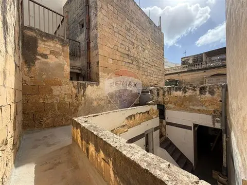 2 bedroom House of Character for sale in Tarxien