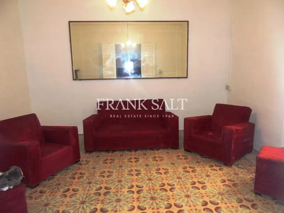 Sliema, Furnished Town House