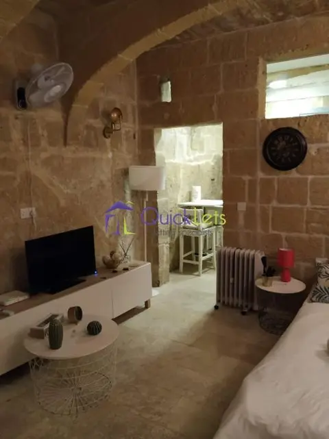 1 bedroom Maisonette to rent in Valletta