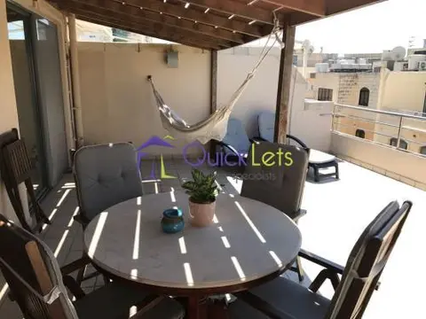 3 bedroom Penthouse to rent in Sliema