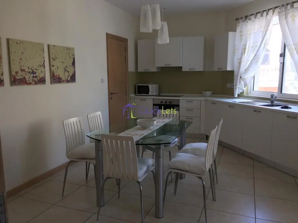 3 bedroom Maisonette to rent in St. Julians