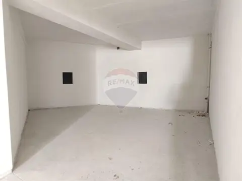 Garage (Residential) for sale in Luqa