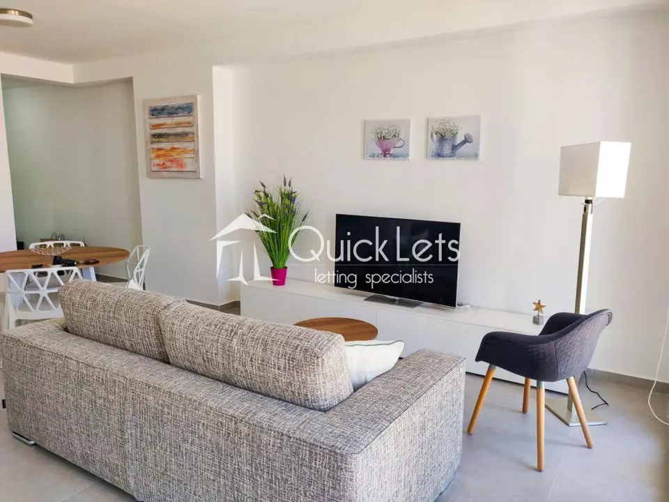 2 bedroom Apartment to rent in Gzira