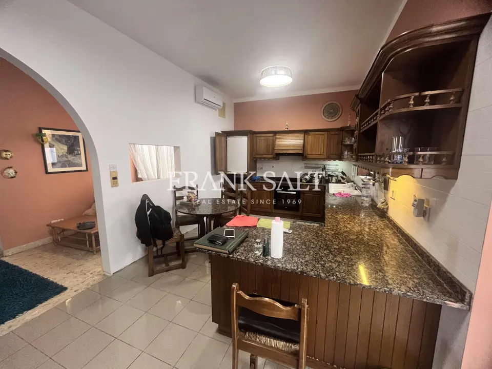 Fgura, Furnished Terraced House