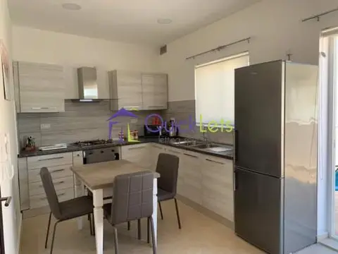 3 bedroom Penthouse to rent in Sliema