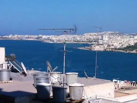 3 bedroom Apartment for sale in Xemxija