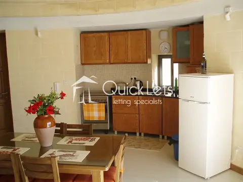2 bedroom Bungalow to rent in Gozo - Xewkija