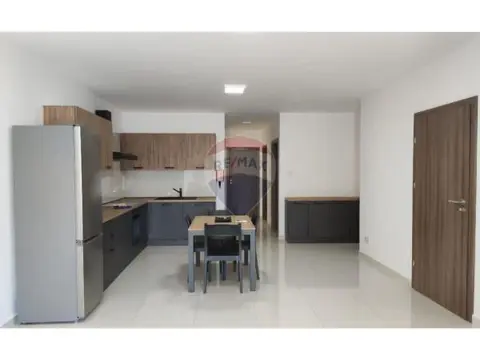 3 bedroom Apartment to rent in Santa Venera
