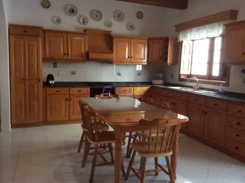 3 bedroom Terraced House to rent in Attard