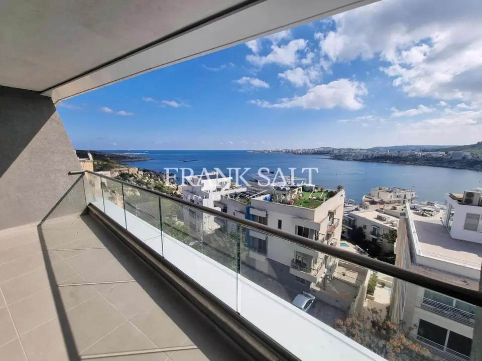 Xemxija, Furnished Apartment