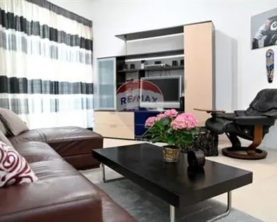 2 bedroom Apartment to rent in St Julian's